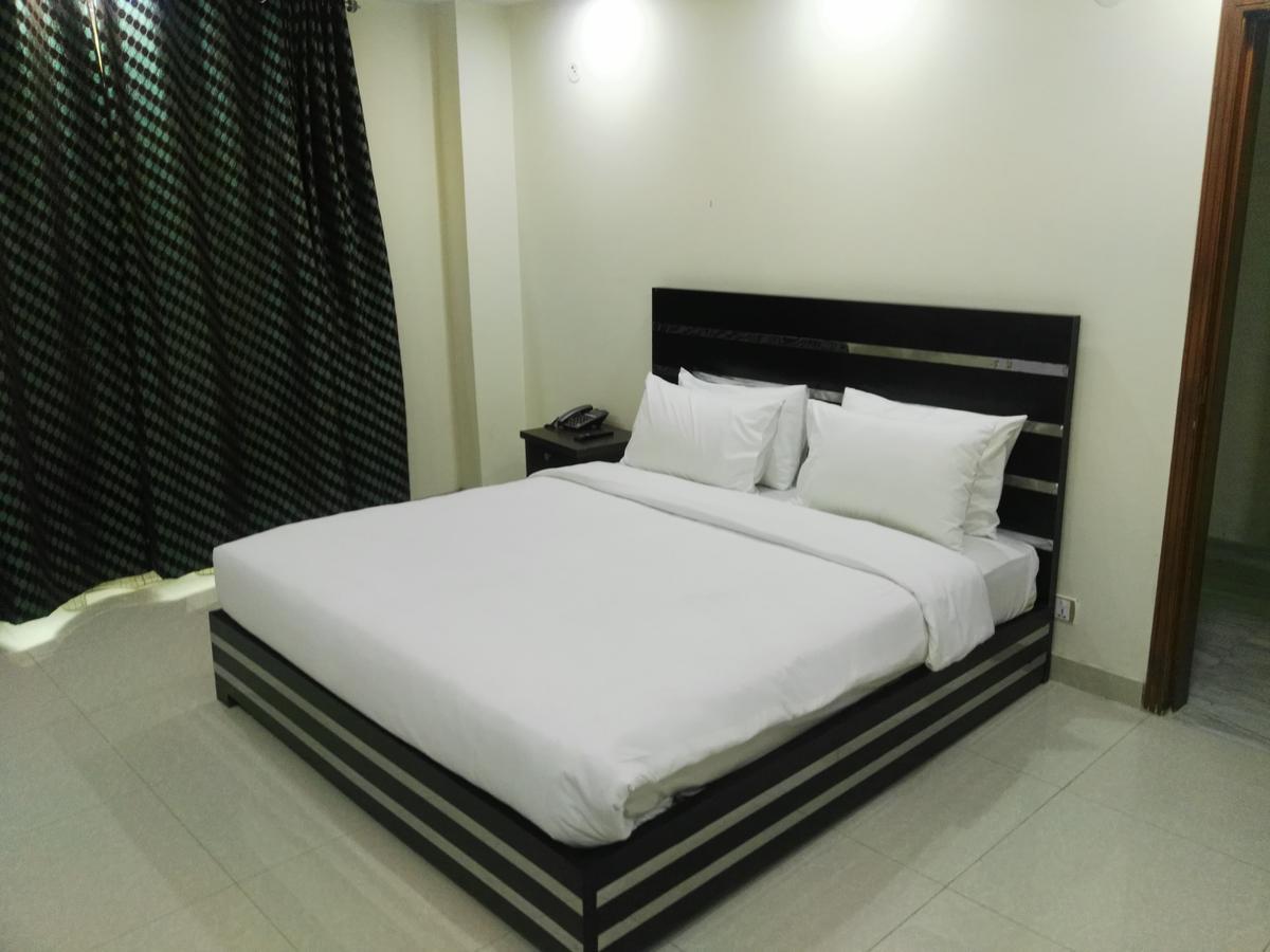 Pool & Park Resorts Lahor Dış mekan fotoğraf